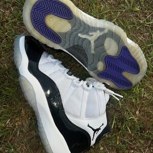 CLEAN Air Jordan 11 XI size 7.5 Womens Concord 2018 Retro Shoes